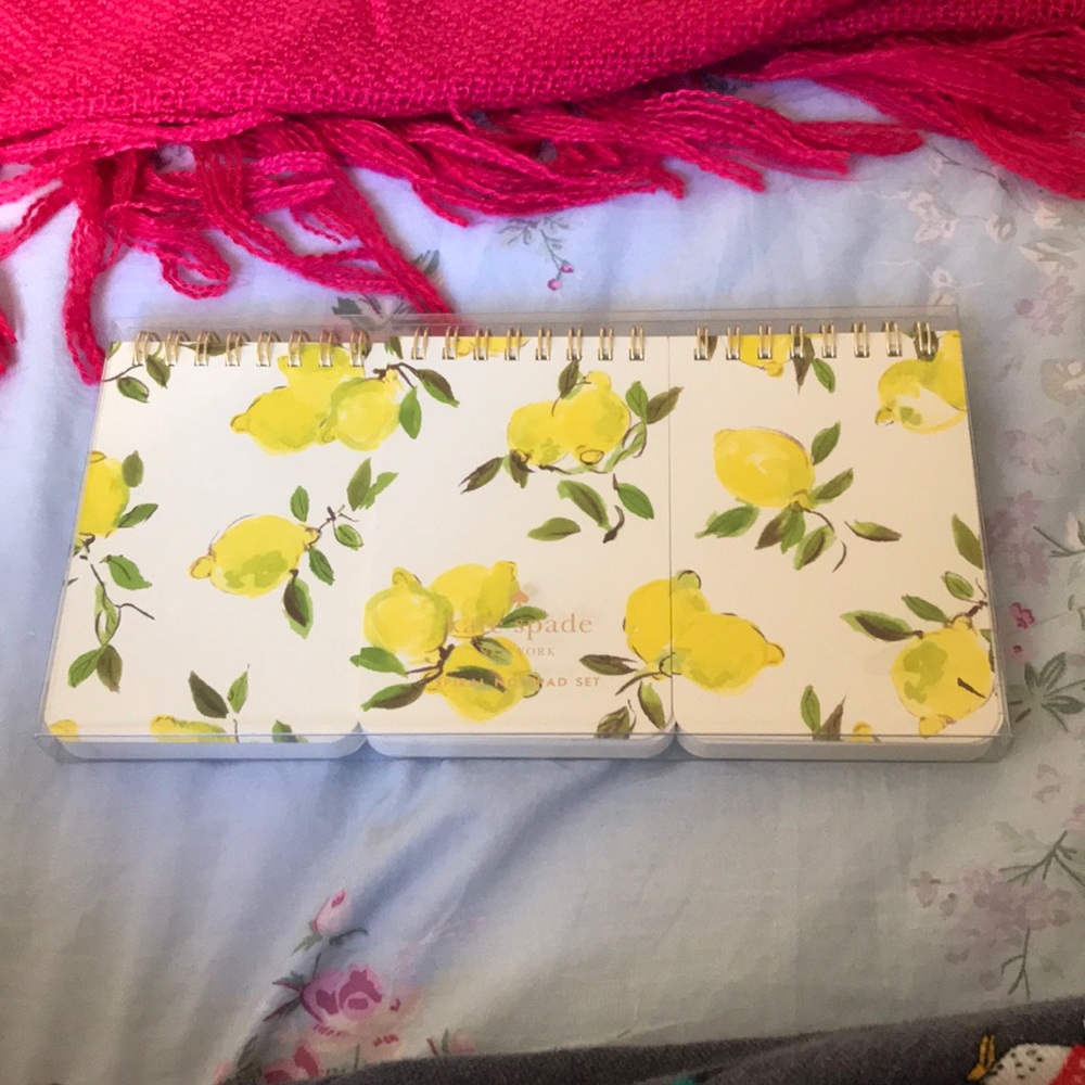 NWT kate spade lemon notepad set